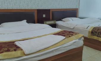 Lufeng Jinlong Hotel