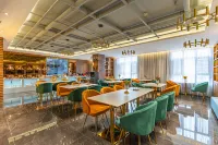 James Joyce Coffetel (Zhangjiakou Victoria Plaza Wuyi East Street Branch)