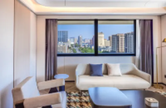 Atour Hotel Shenyang Tiexi Public Square Qigong Street Subway Station