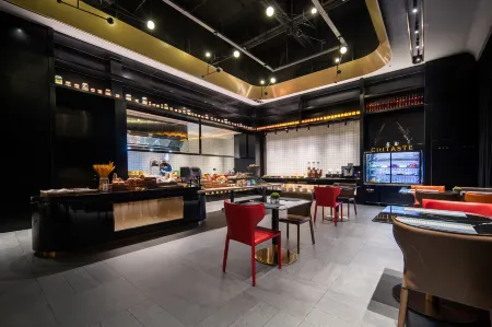 Hohhot Dongzhan CitiGO Huange Hotel