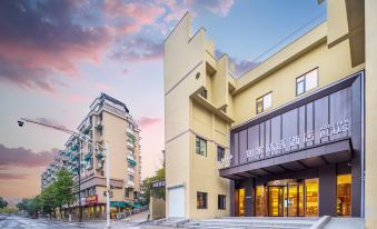 Homeinn Plus Hotel (Jinhua Lanxi Ancient City Railway Station)