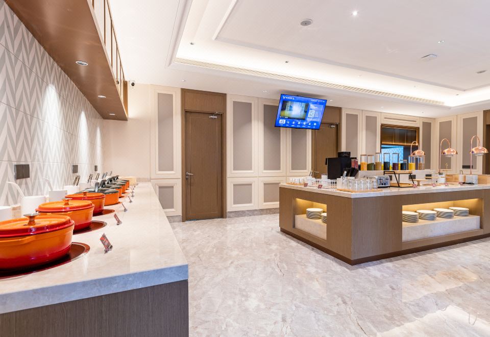 5. 비엔나 호텔 (..