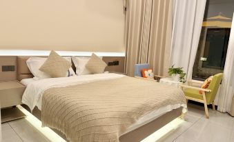 Hefeng Qingqing Xiaoyuan Homestay