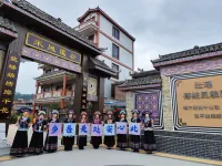 Zhuang and Yao Style Homestay Hotels in Lianshan