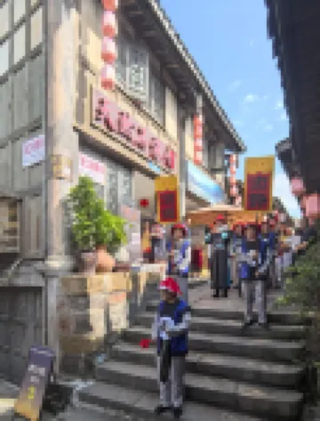 Manjianglou Chinese Inn (Songgai Ancient Town) Hotels near Zhuyangxi Railway Station