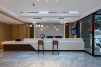 Bofei Zhiying Hotel (Xiangyang Erqi Base)