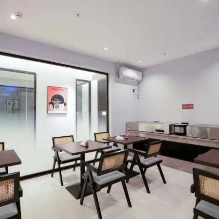 Lisidun Hotel (Ruichang People's Government)