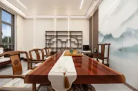 Jinta Snow·MT | 360° Golden Snow‑Capped View, Waterscape Garden Villa (Baisha Ancient Tow)