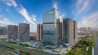 Elong Hotel (Qingdao Oriental Movie Metropolis
