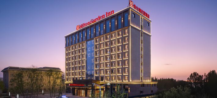 Hilton Garden Inn Jinghe County Hotel a Jinghe