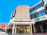 PALACE HOTELS(Daxing Longhu Tianjie Biomedical Base Subway Station Store) Hotels near Biomedical Base Station