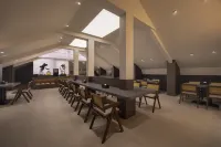 Dalian Xi'an Hotel (Zhongshan Square, Donggang Music Fountain Metro Station Branch) - Cheap