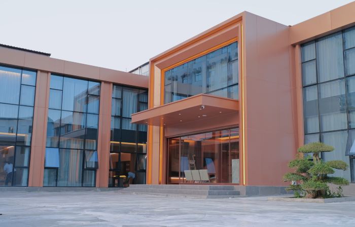 Yunqi Courtyard-Style Hotel