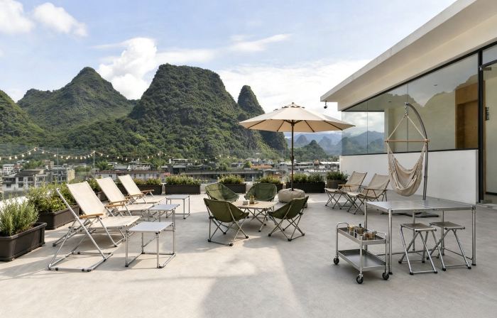 Zhishang Hotel (Yangshuo 20 Yuan Background Scenic Area)