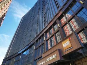Ease Hotel (Xi'an Gaoxin 4th Road, Daduhui，Fengqing Park Metro Station）