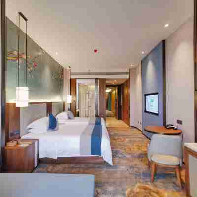 Forest Hot Springs Resort Hotel Rooms