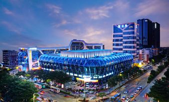 Gems Cube International Hotel(Liutang Metro Station Store)