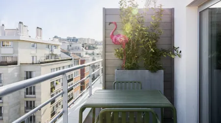 Moxy Paris Bastille Отели рядом с достопримечательностью «Музей Пикассо»