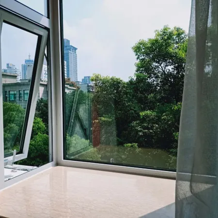Qingteng Yisu Hotel (Ningbo Tianyi Square Store )