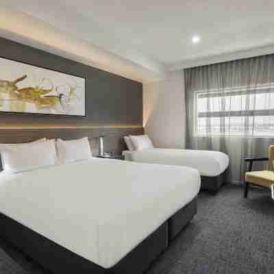 Mercure Sunshine Coast Kawana Waters Rooms