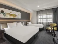 Mercure Sunshine Coast Kawana Waters Hotels in Birtinya