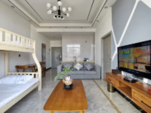 Rongda Nanwan Hotel (Xincun Town Monkey Island Branch)