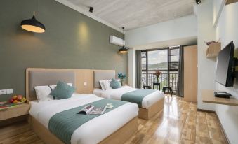 Wheat Smart Hotel (Kunming South High-speed Railway Station)
