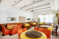 Jingpo Lake Villa Hotel