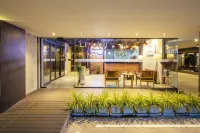 Livotel Express Hotel Bang Kruai Nonthaburi - No Parking  호텔
