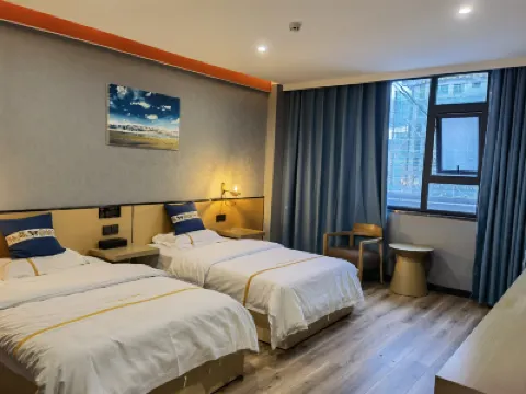 Zhuofihong Business Hotel, Lhasa Hotels in Duolong Deqing District and Surroundings
