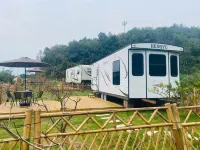 Wuning Ronghu RV Accommodation