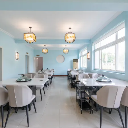 Changli Zaishui Yifang Hotel