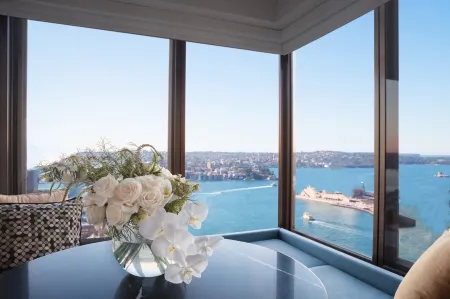 Orient river and city Hotel(Chongqing Jiefangbei Hongyadong store) Отели рядом с достопримечательностью «Lanyuan»