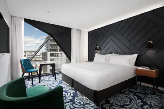 West Hotel Sydney - Curio Collection by Hilton