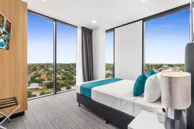 Essence Suites Taringa Hotels in Mount Ommaney