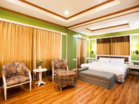 โรงแรมวังใต้ โรงแรมในสุราษฎร์ธานี