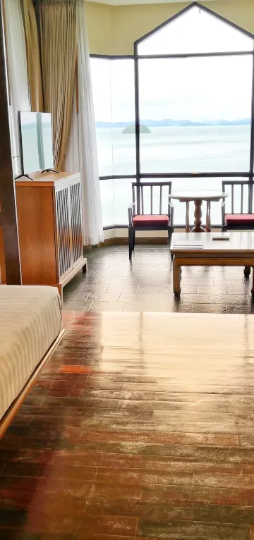 วิลลาริมสระว่ายน้ำ