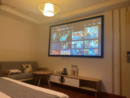 Guangzhou Guangwan Hotel (Chenjiaci Subway Station)