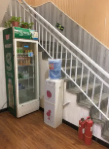 新鄭輕雲小築民宿（西亞斯學院店）