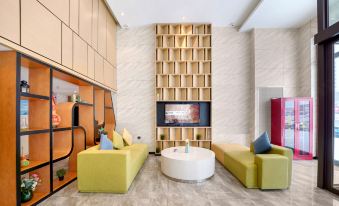 Chonpines Hotel (Harbin Songbei Rongchuang Amusement Park Store)