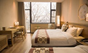 Wuxi Sakura Villa (Taihu Yuantouzhu Scenic Area)