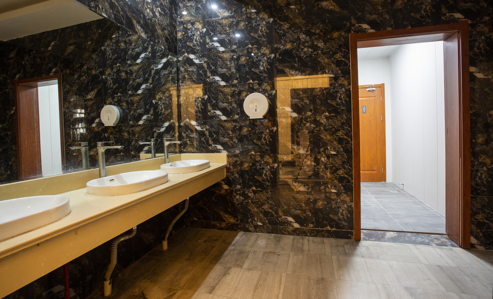 Hanting Hotel (Laoling government centre) Over view