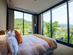 YUAN HOTEL