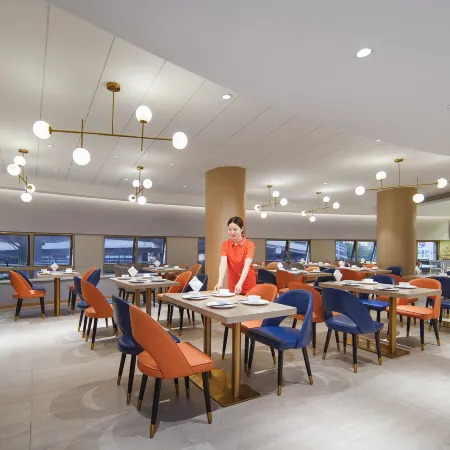 Kyliab Hotel (Guangzhou Railway Station Xiaobei Subway Station) Отели рядом с достопримечательностью «Парк Луху»