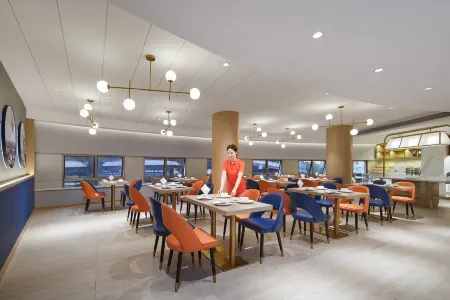 Kyliab Hotel (Guangzhou Railway Station Xiaobei Subway Station) Отели рядом с достопримечательностью «Guangzhou Sport University Gymnasium»