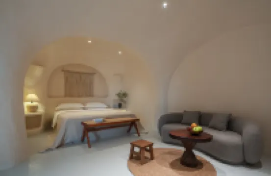 Xishuangbanna Yiya Light Luxury Hotel (Gaozhuang Star Light Night Market)