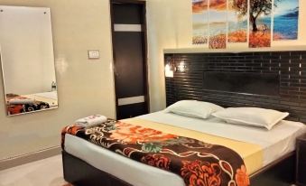 Hotel Karnal Inn