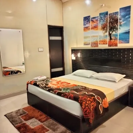 Hotel Karnal Inn
