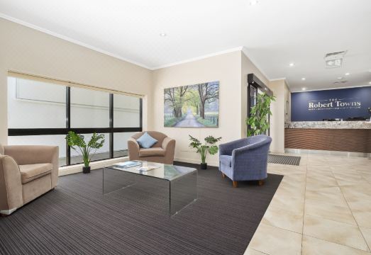 더 로버트 타운스