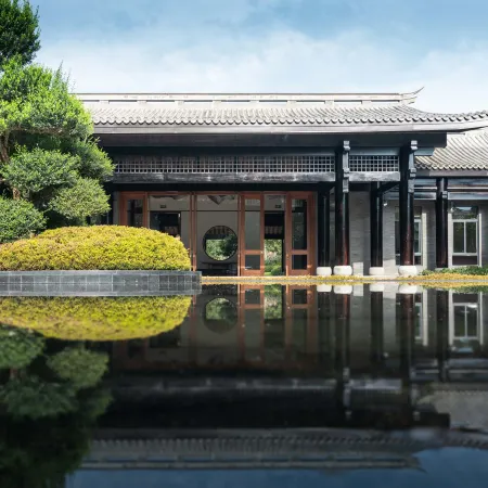 Nandian Banshan Hot Spring Hotel